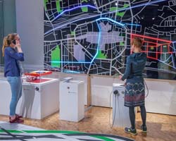 Medienstation mit Hörstationen und LED, mobile Berufe